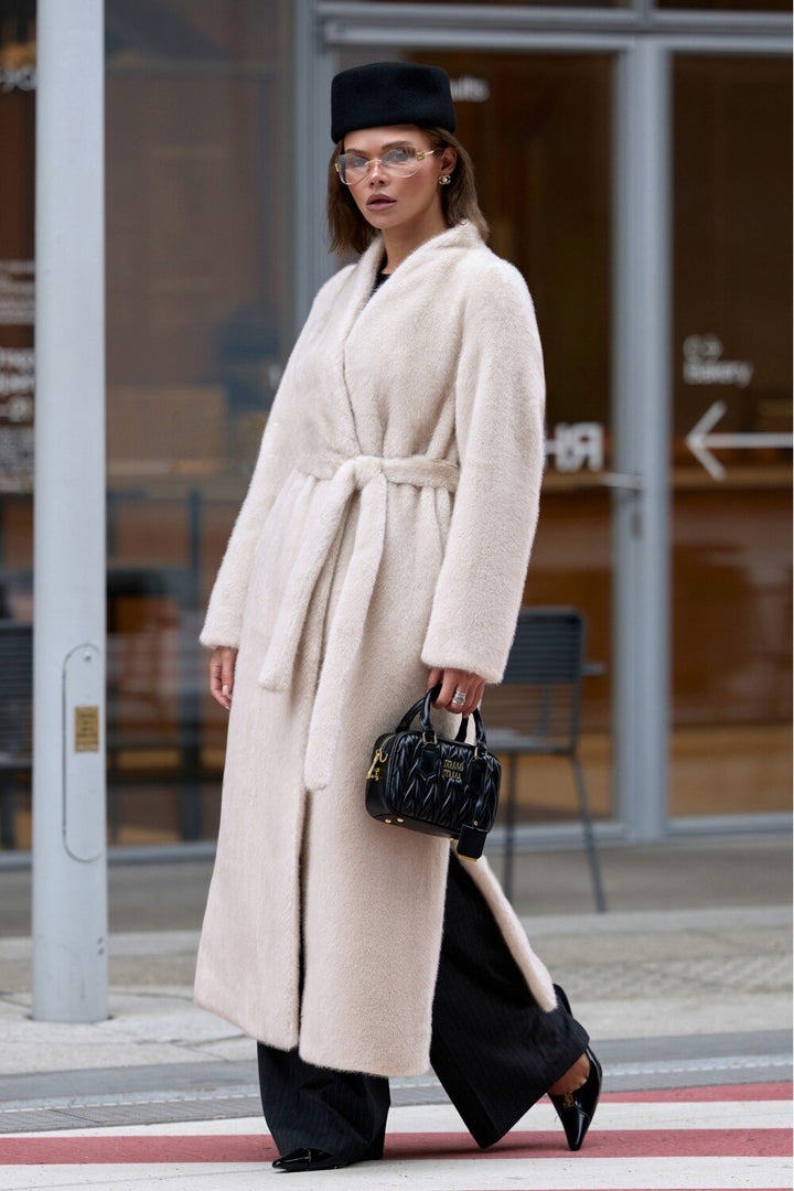 Manteau en fausse fourrure YASMINA
