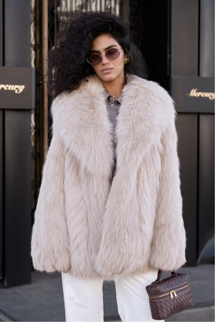 Manteau en fourrure Aziza Fox